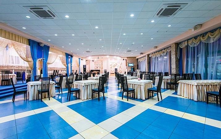 Tourist Hotel Minsk Buitenkant foto